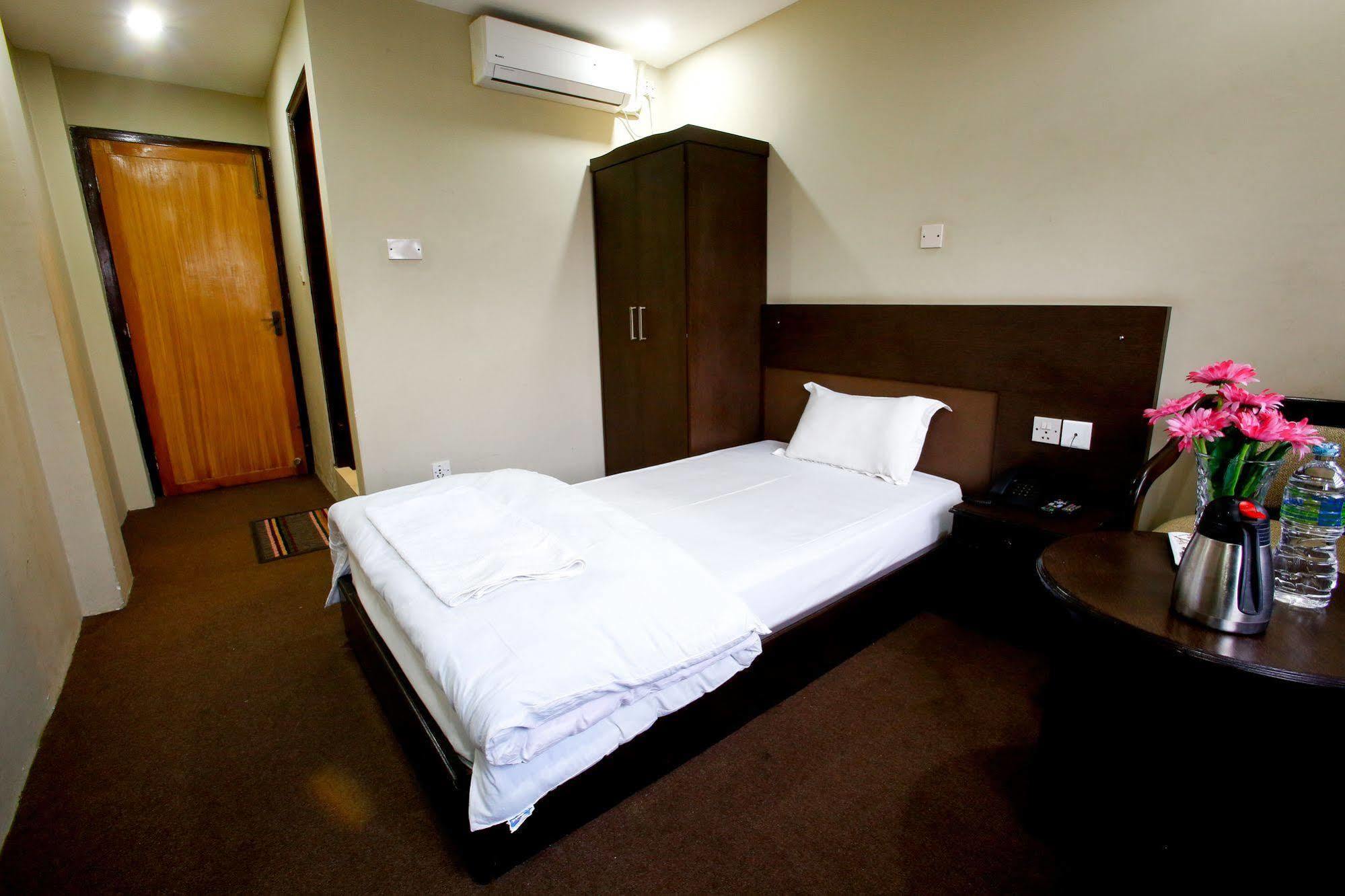 Hotel Nandini Catmandu Exterior foto